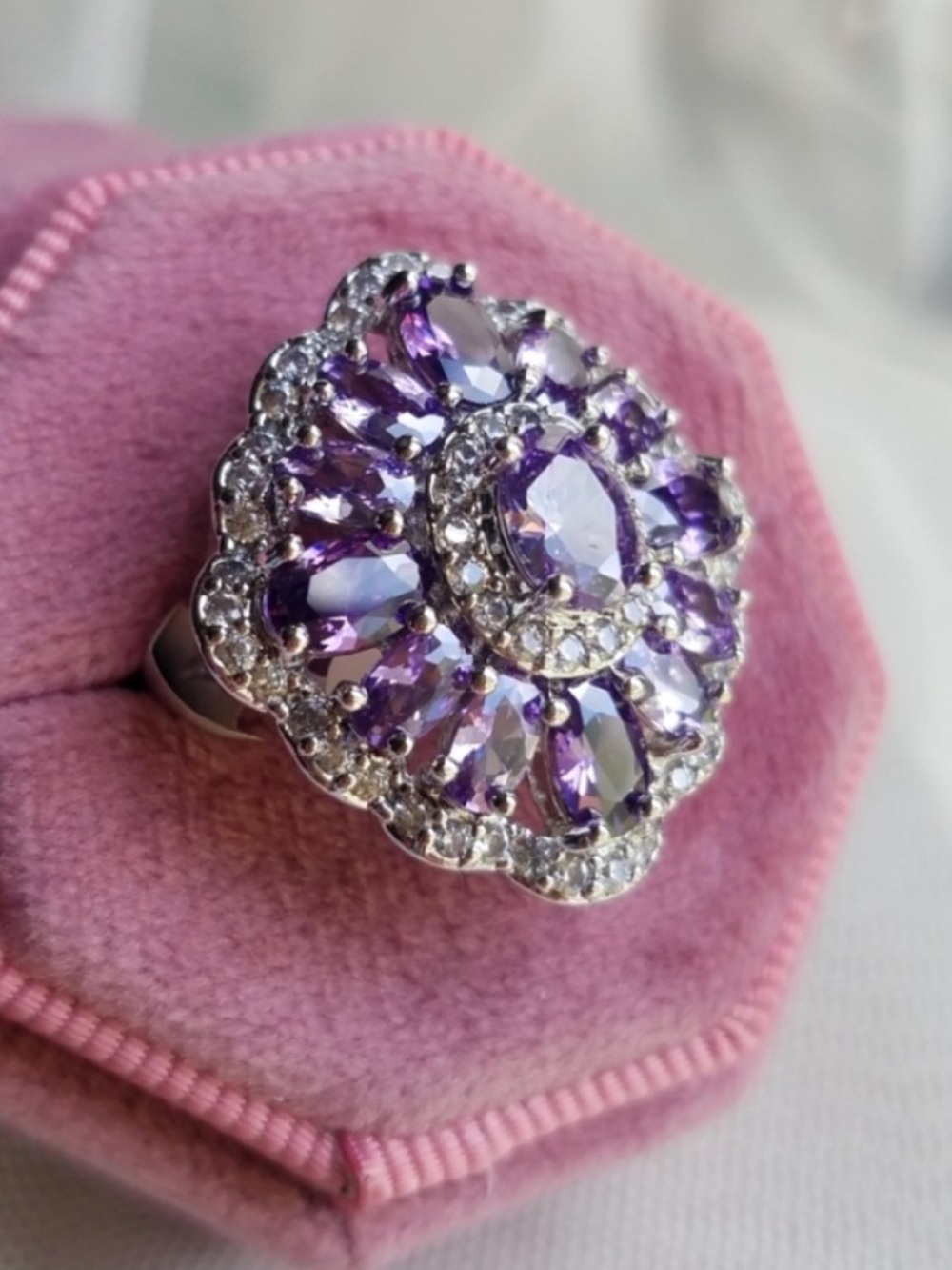 Swarovski Elements Lilac Amethyst 925 Sterling Silver Flower Statement Ring NEW